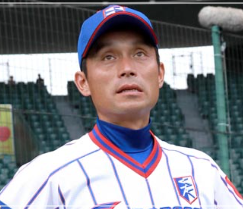 《下関国際》坂原秀尚の嫁の名前や顔画像は?子供は野球部で甲子園を目指してるって本当!?