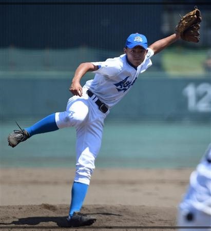 中山翔貴　家族構成　長男　弟　イケメン　経歴　父　中山秀征　母　宝塚