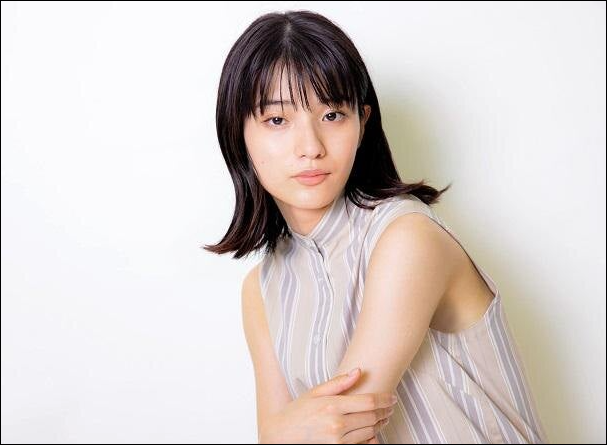 蒔田彩珠　似てる　芸能人　豊島花　正門良規　女優　俳優